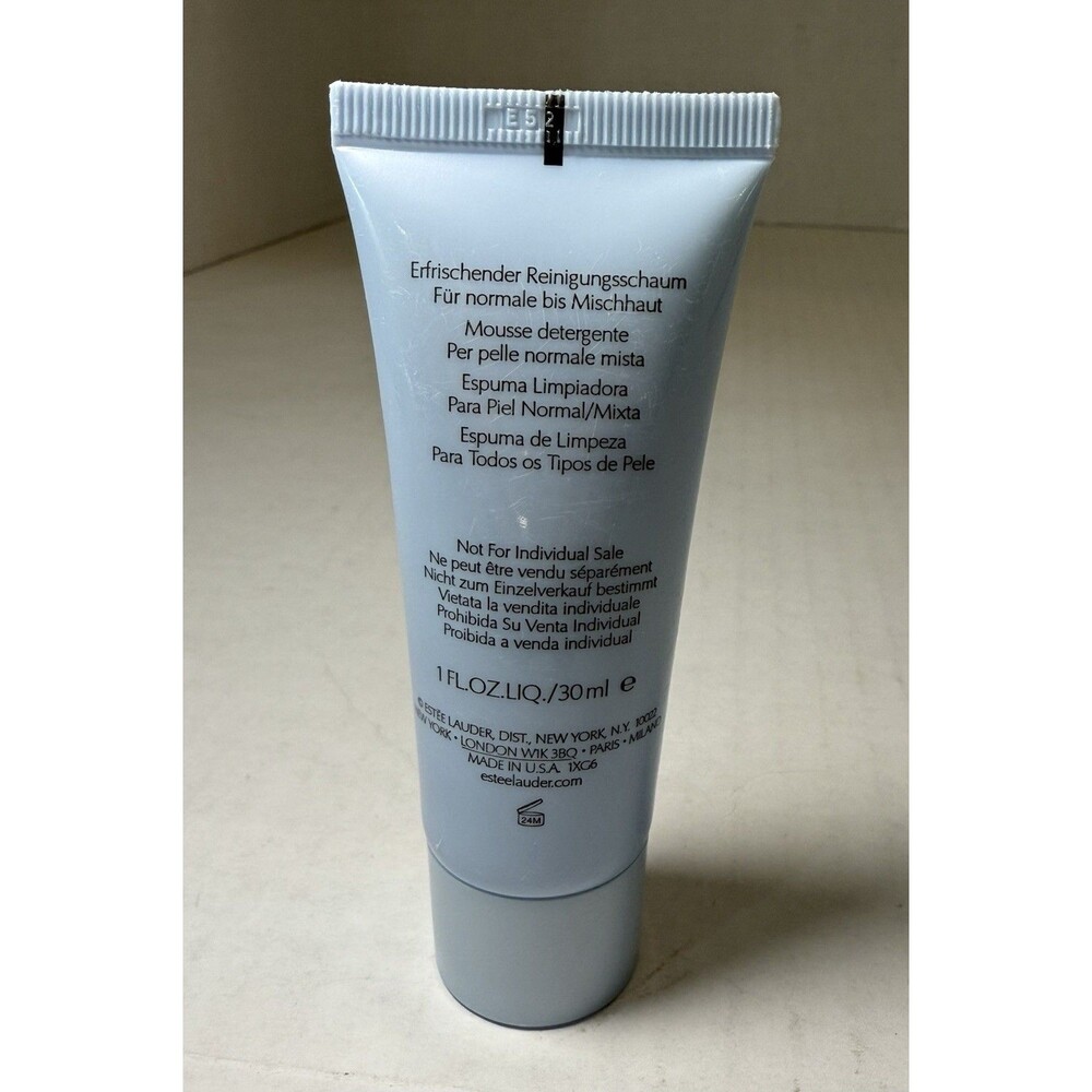 Estee Lauder Soft Clean Cleanser 1.7 Oz/50mL & 2 Perfectly Cleanser 1 Oz/Ea 3PCs - Picture 12 of 15